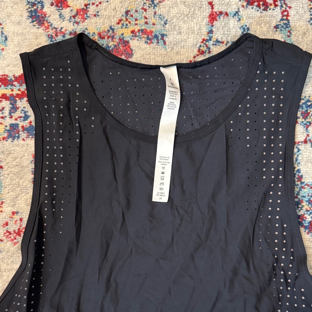 Lululemon Athletica Black Tank Top - Picture 2 of 7